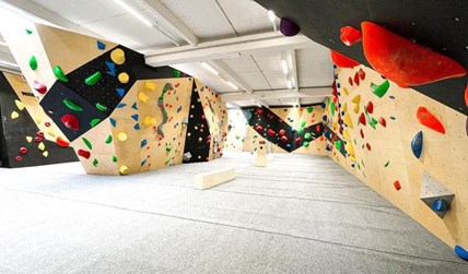 Salle d'escalade À Bloc
